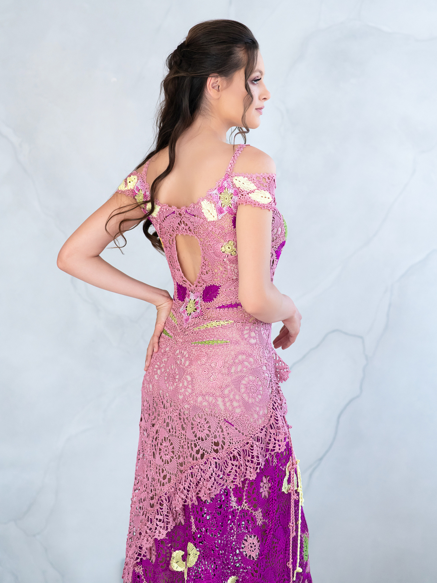 Сукня "ANGELIKA" (фуксія) - ручна робота з італійської віскози, мереживо, А-силует, розмір M - лише один екземпляр