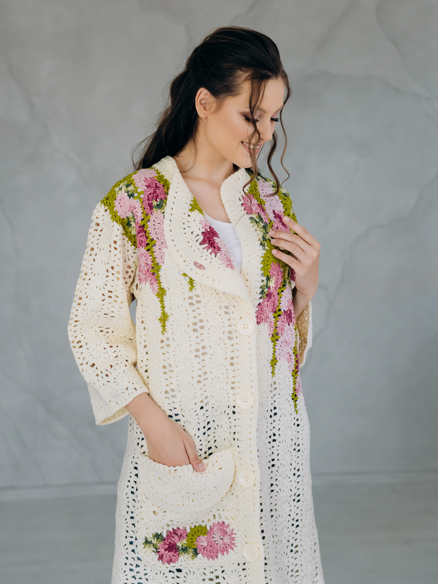 Пальто “SPRING” – oversize ручна робота, айворі/фуксія, M/L