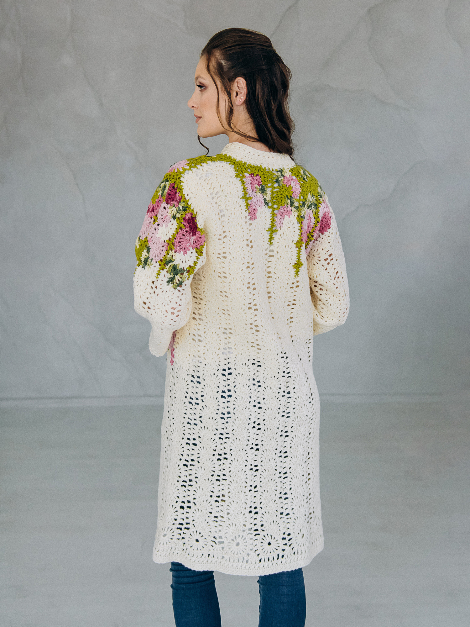 Пальто “SPRING” – oversize ручна робота, айворі/фуксія, M/L