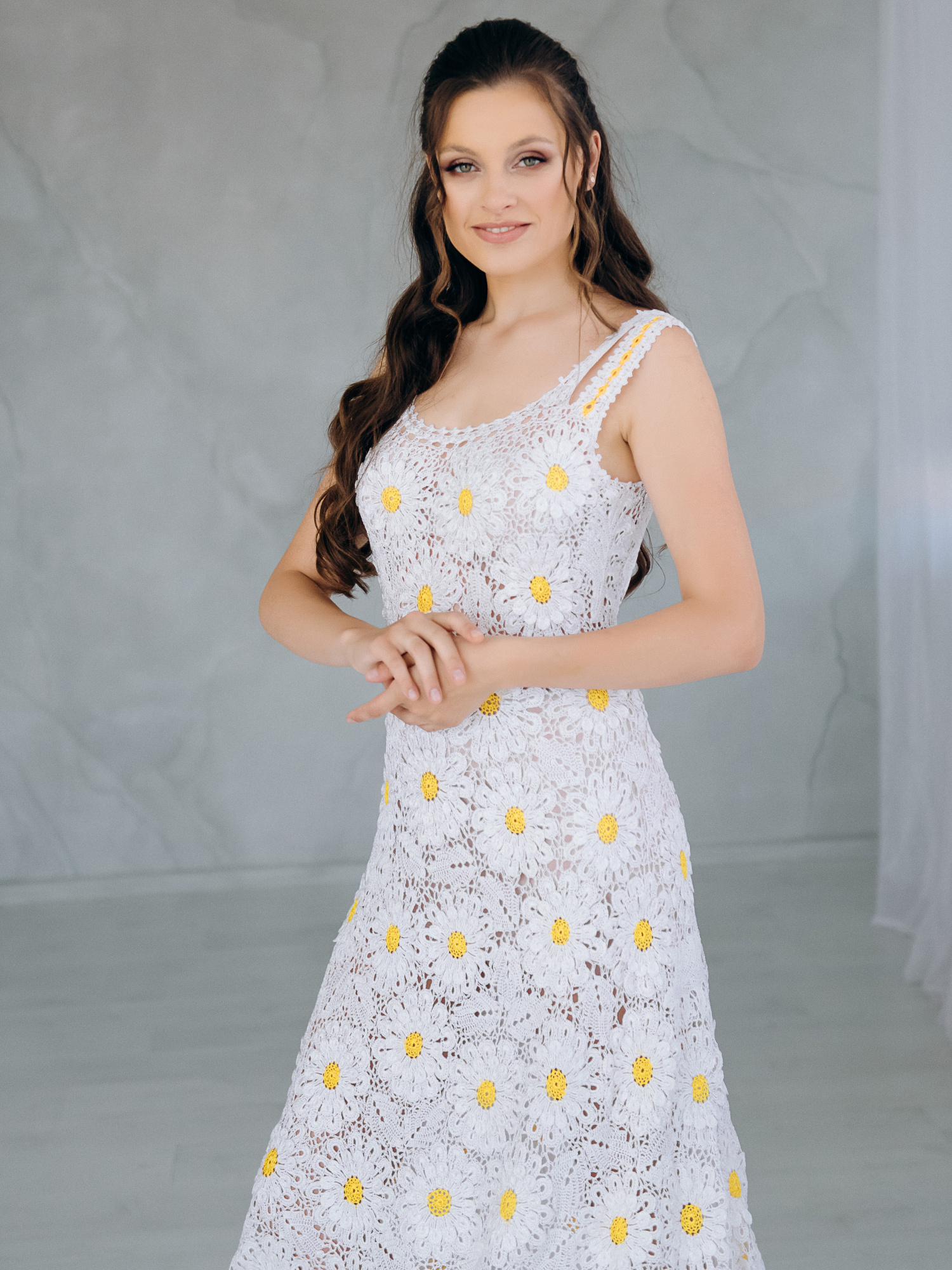 Біла в’язана сукня “DAISY” – ручна робота, розмір XL