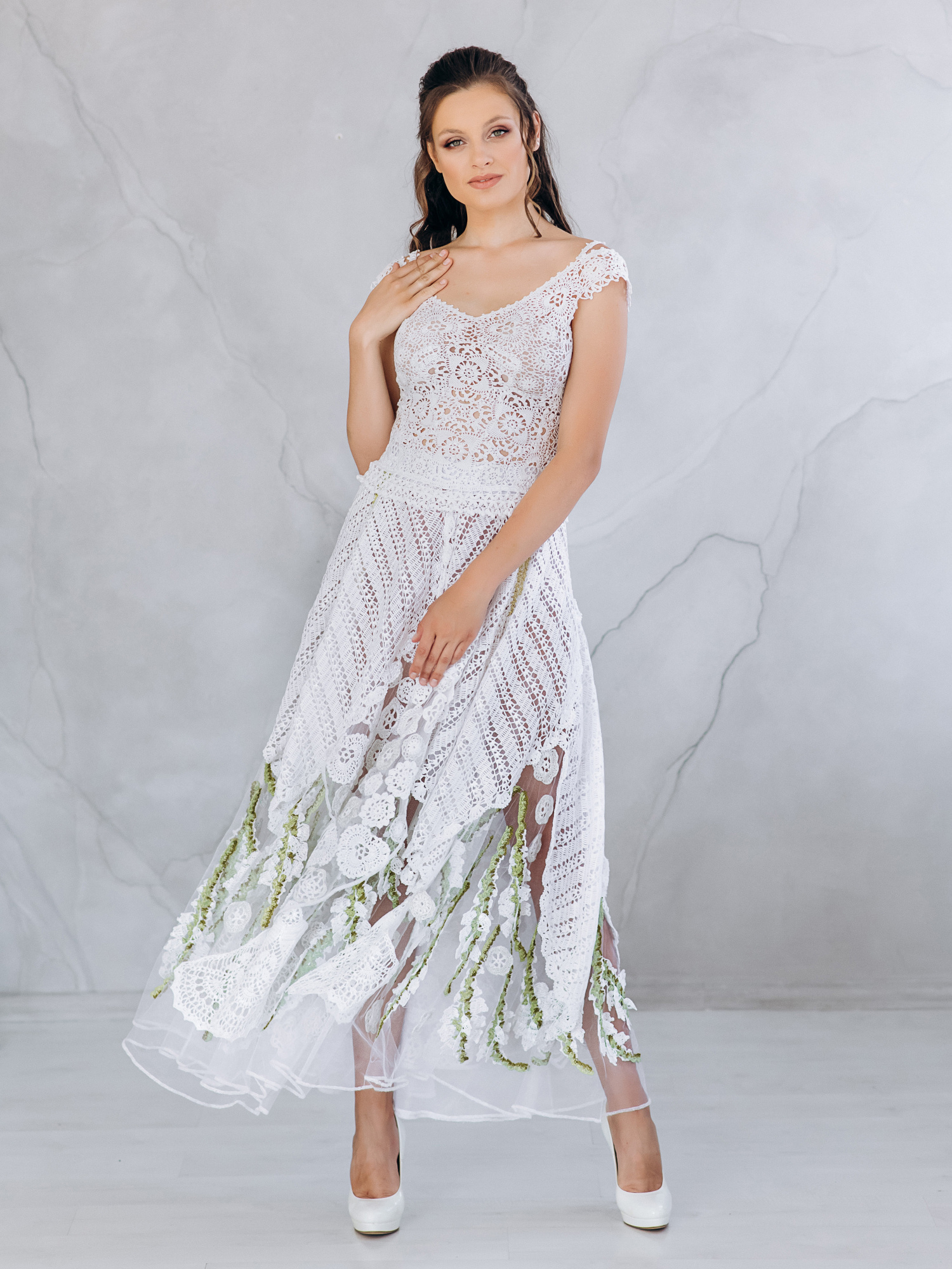 Весільна сукня “MIRABELLA” – біла в’язана сукня з тюлем та корсетом