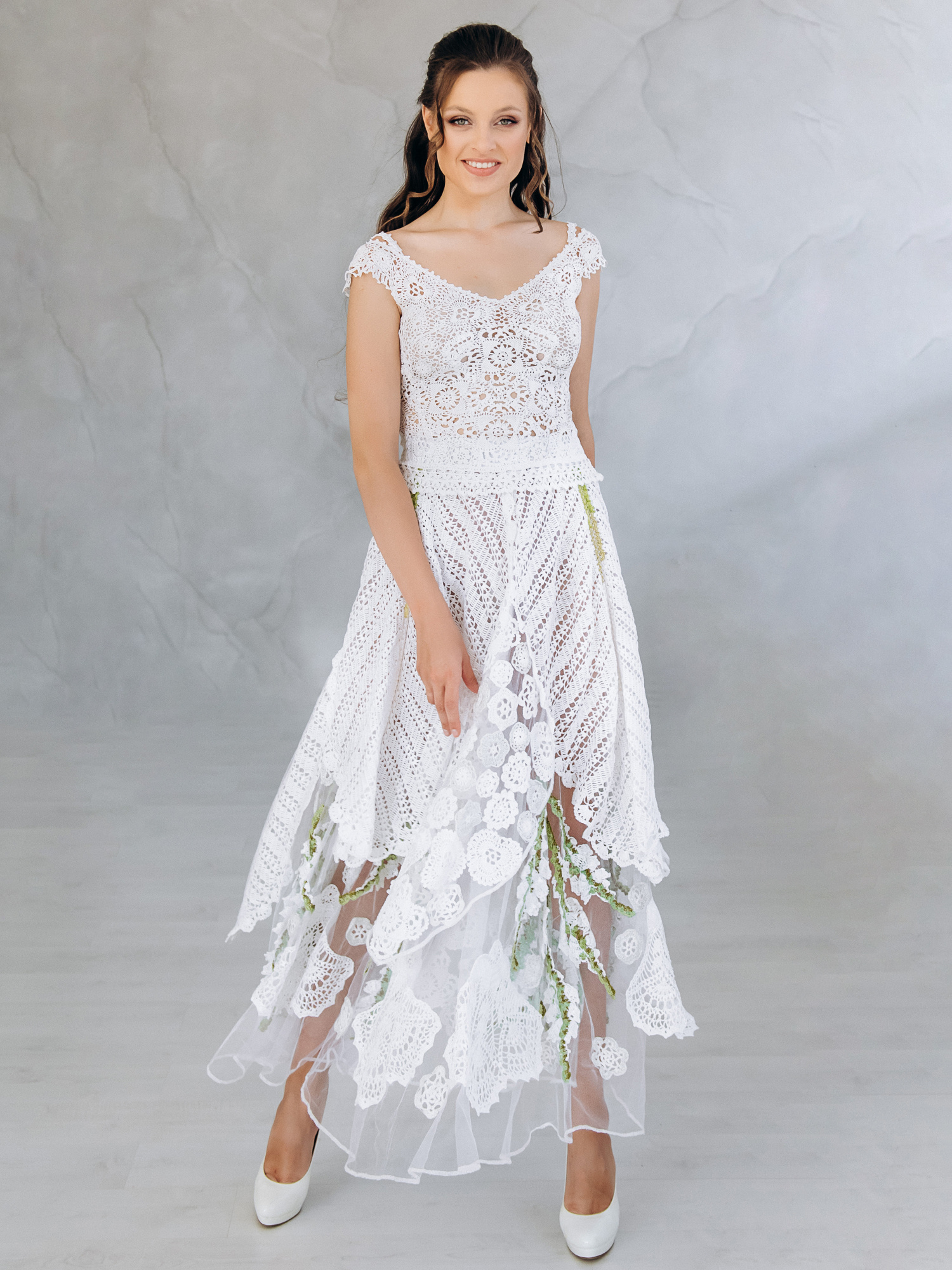 Весільна сукня “MIRABELLA” – біла в’язана сукня з тюлем та корсетом