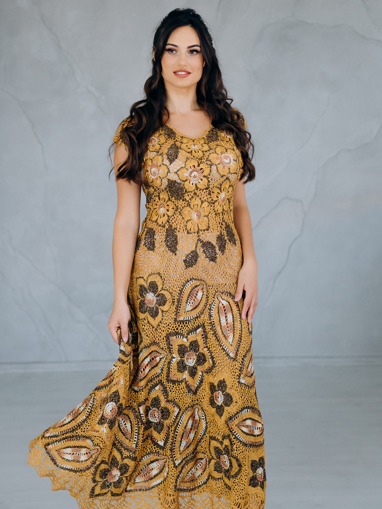Сукня Zahara – коричнева мереживна сукня ручної роботи з віскози, розмір L/XL