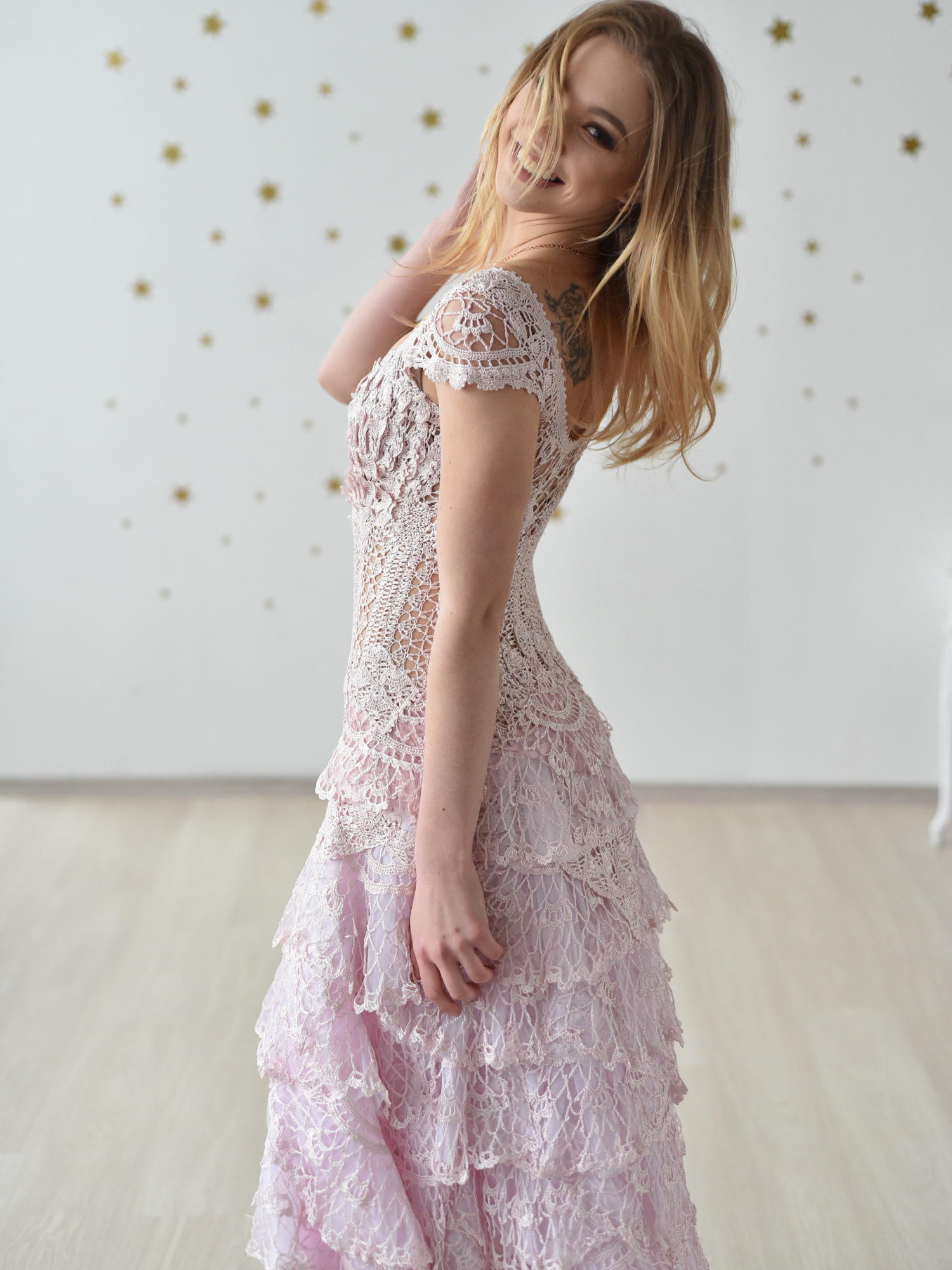 Сукня "VIVIENNE" – весільна максі сукня ручної роботи, рожевий колір