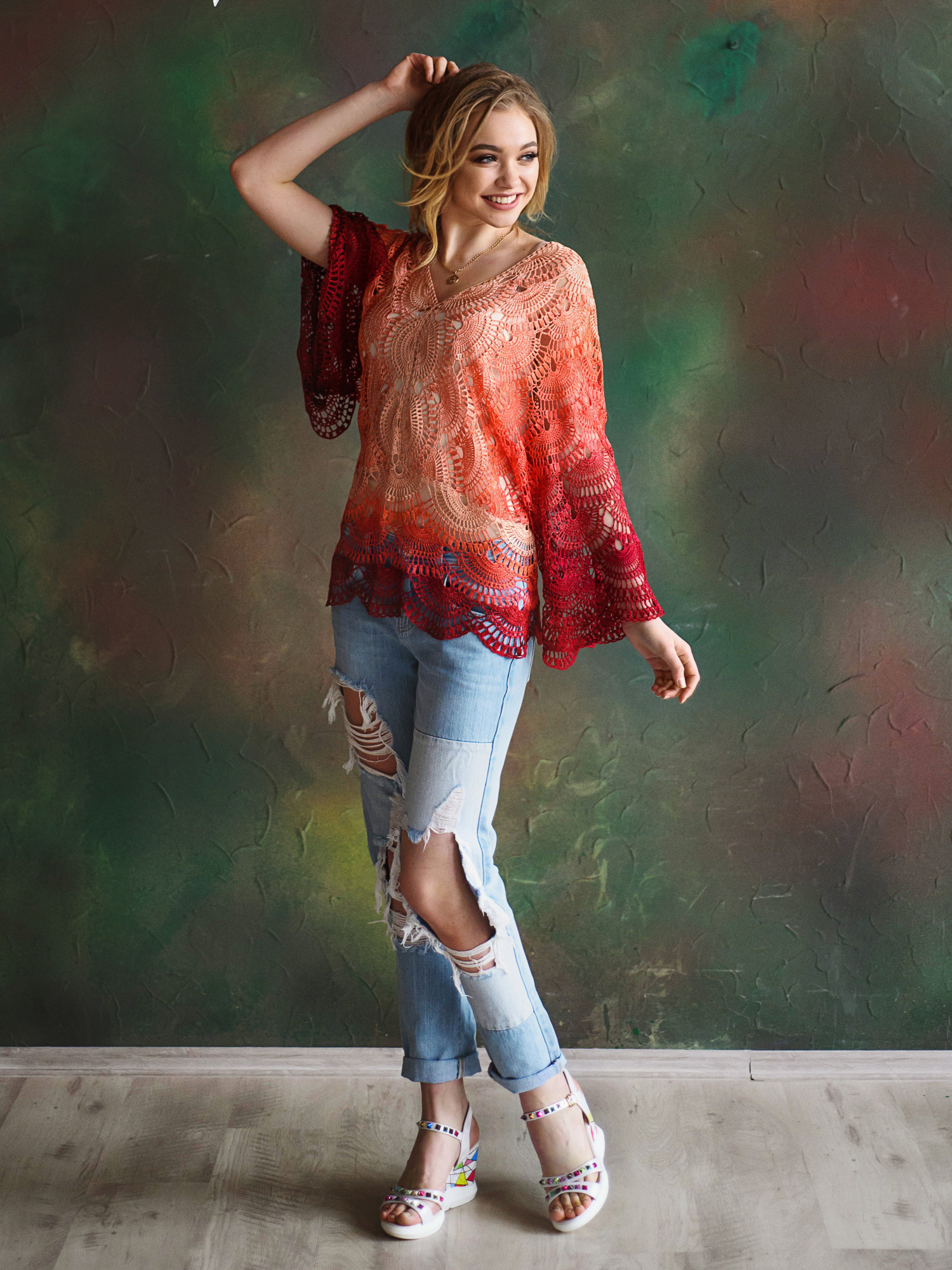 Blusa de croché “SONIA” feita à mão – Tamanho M/L