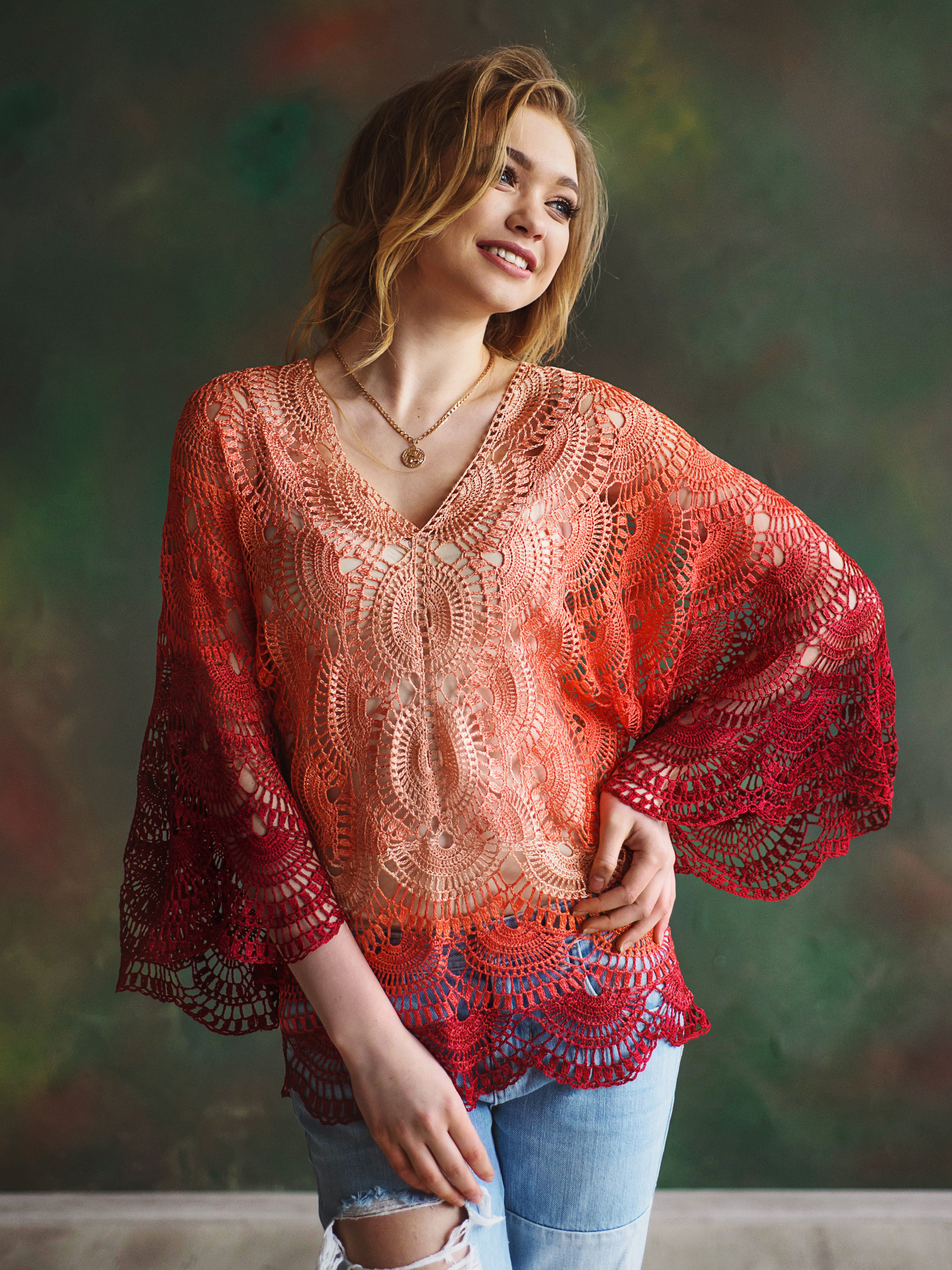 Blusa de croché “SONIA” feita à mão – Tamanho M/L