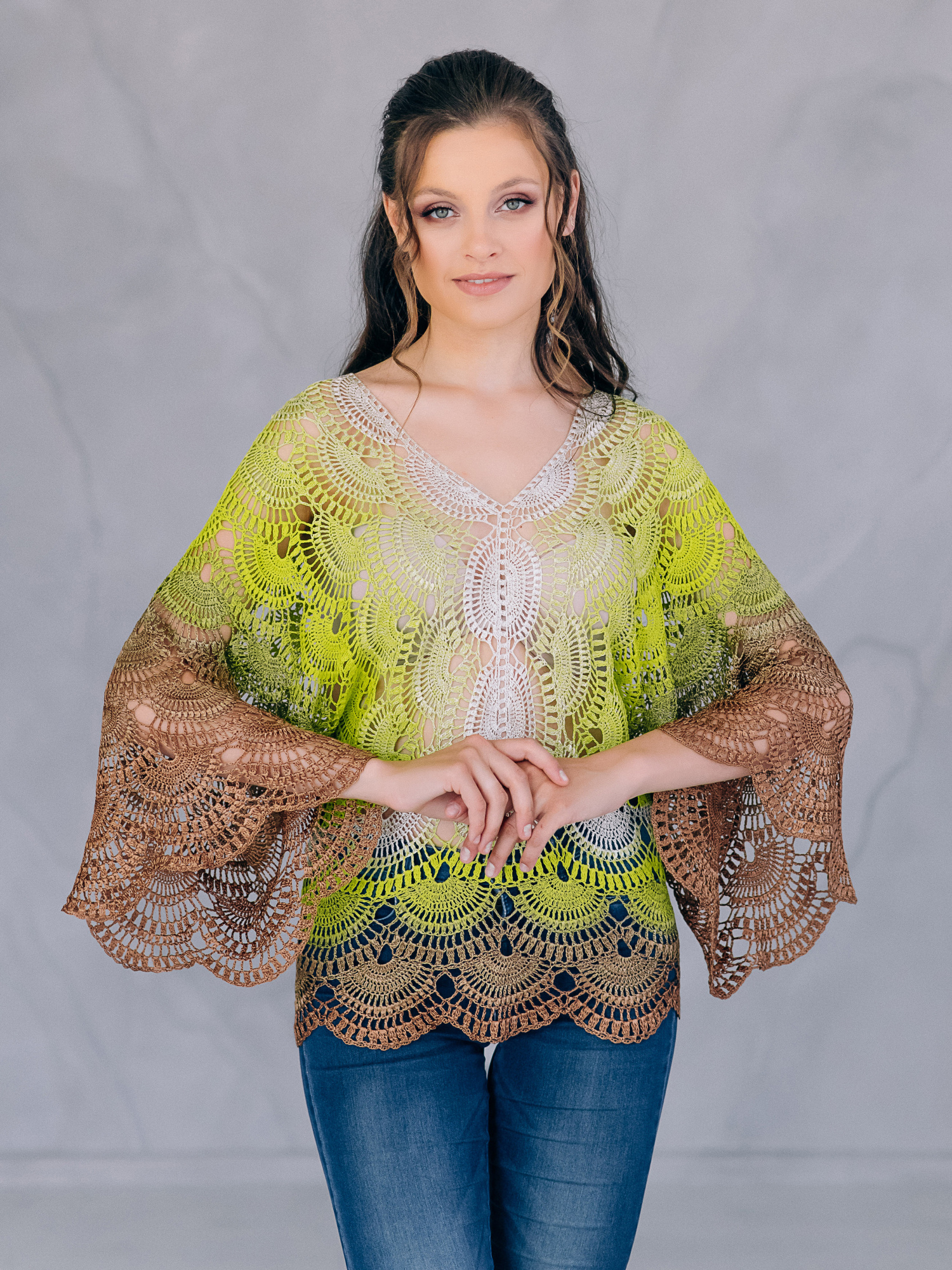 Blusa all’uncinetto “SONIA” fatta a mano – Taglia M/L